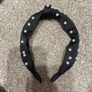 Pearl headband